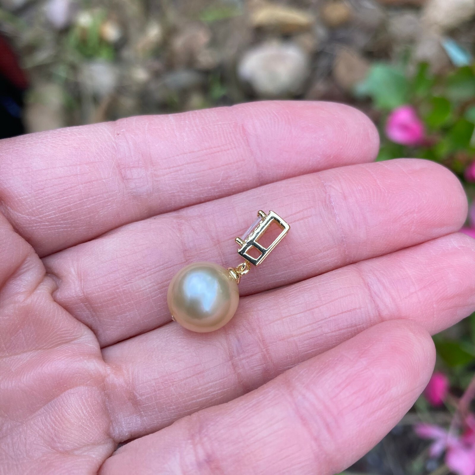 9.5-10mm Australia gold seawater Pearl high luster Silver crystal pendant TH57