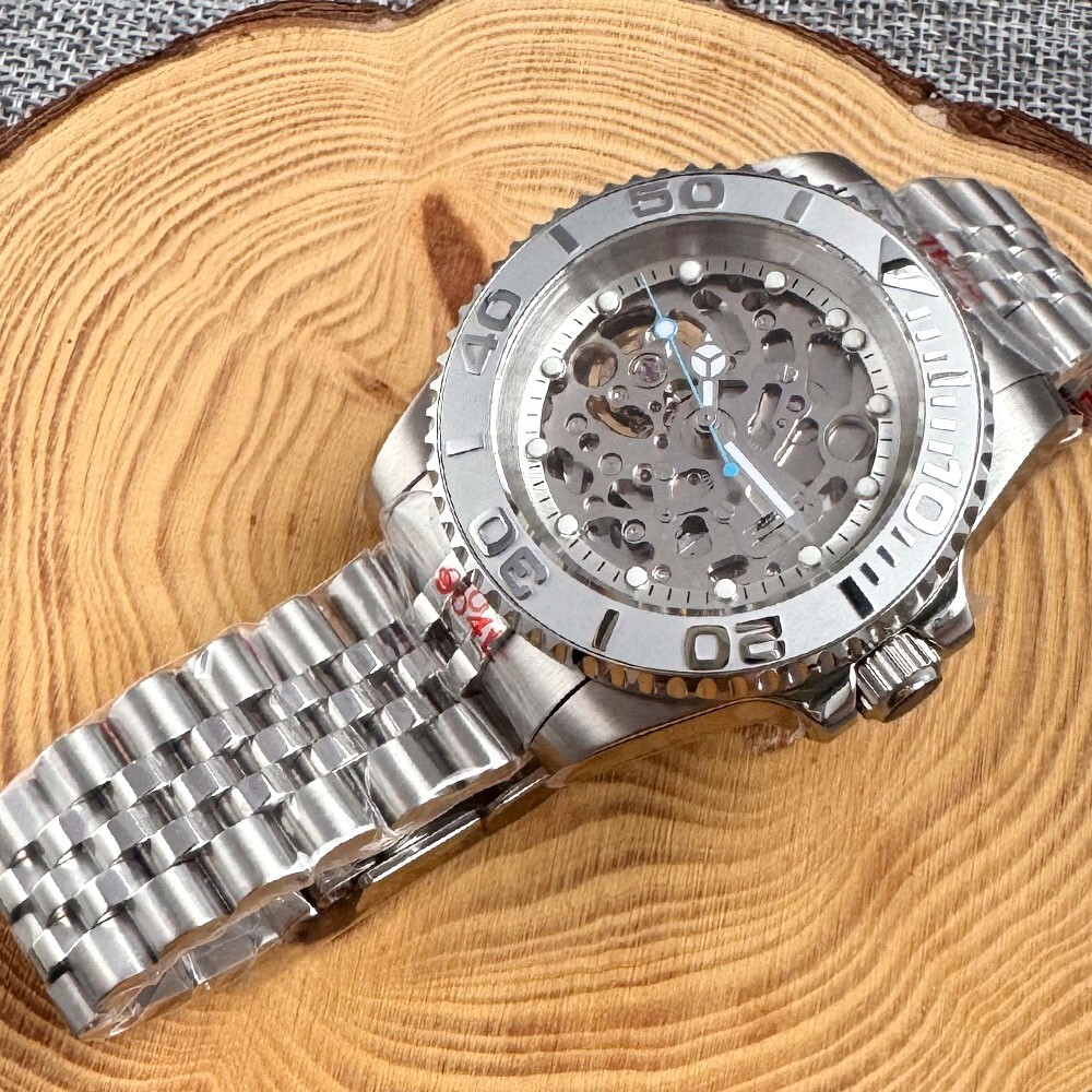 40mm Sterile Luminous Skeleton Dial NH70A Automatic Mens Watch Sapphire Glass