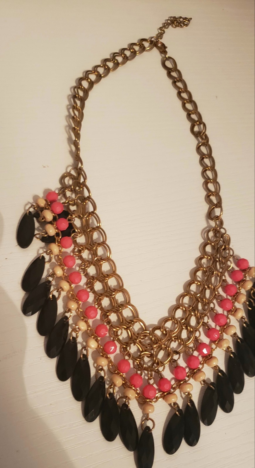Vtg Pink, Black & Beige Resin Stones On A Gold Cleopatra Style Necklace 18″