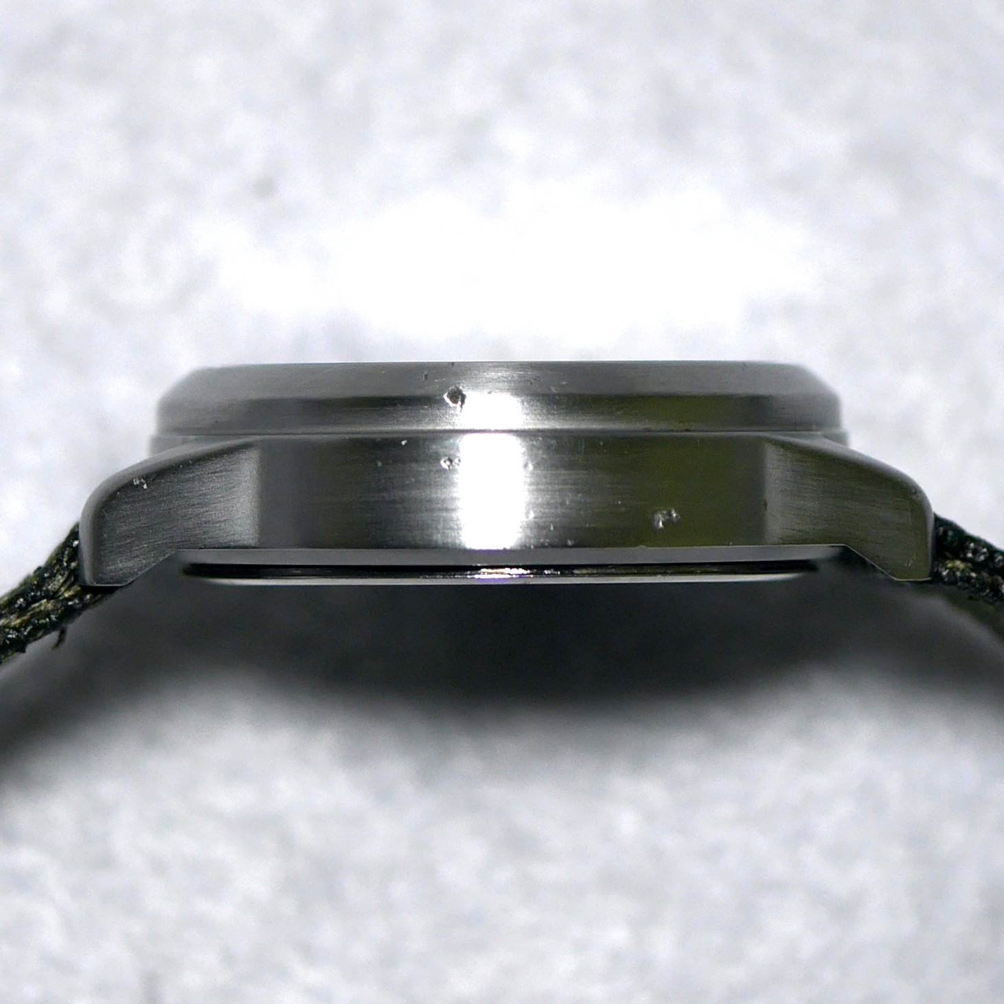 SEIKO ALBA FIELD GEAR V33F-6C50 Sun&Moon Triple Calendar Men’s Watch 1996 Japan