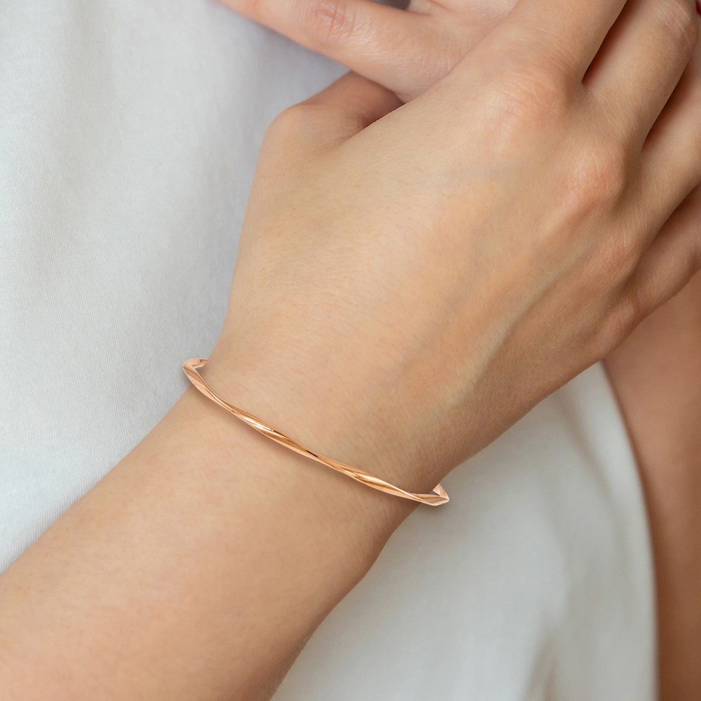 14K Rose Gold Polished Twisted Slip-on Bangle 8.25 in Bracelet for Women 1.62g