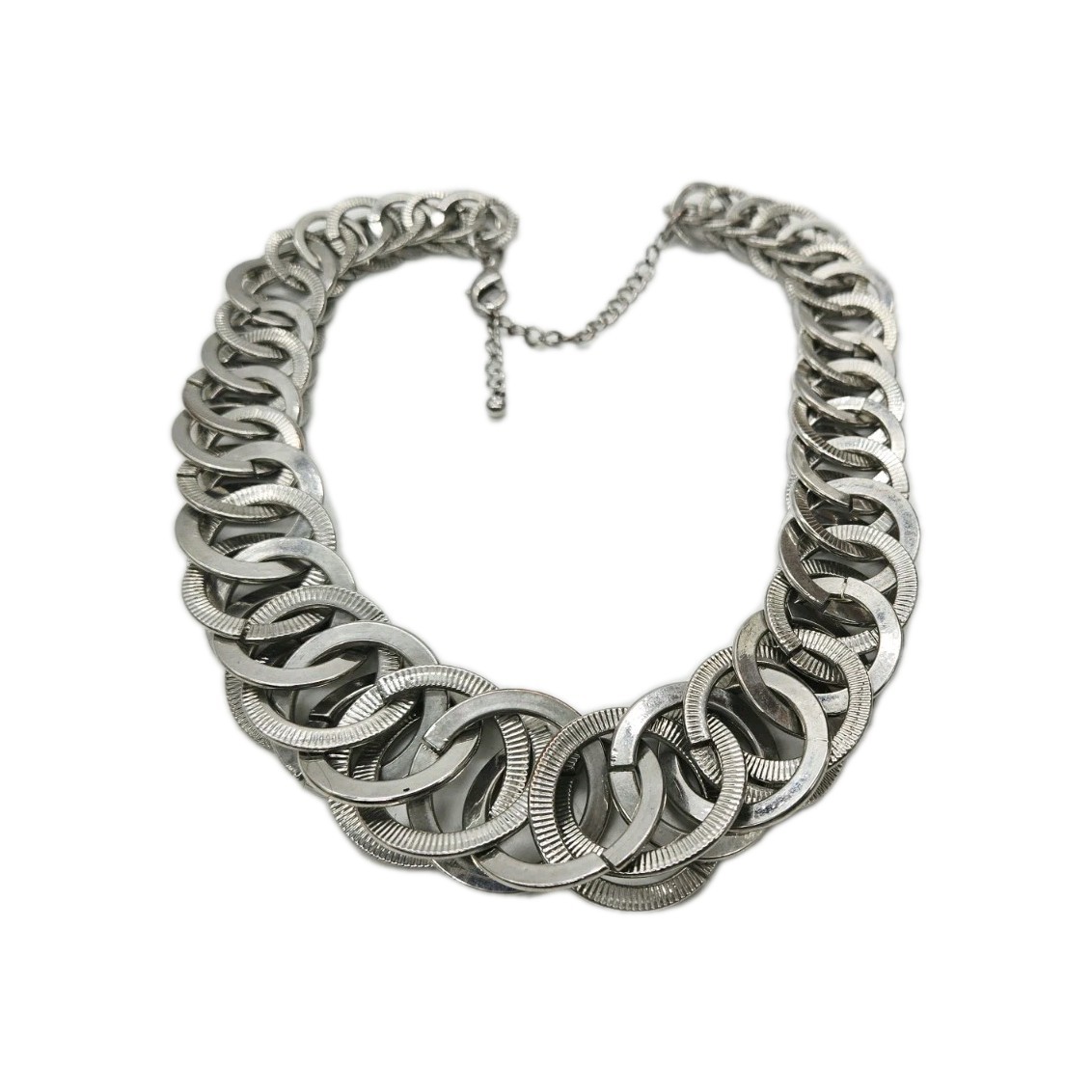Circular Link interlocking Necklace Ribbed Graduated Chunky Vintage 18.5 in