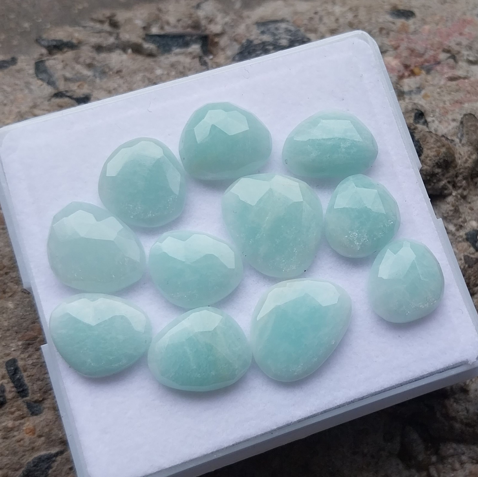 53.5 Ct 12×13-15×17.5 MM Natural Green Color Amazonite Rose Cut Shape 11 PCS lot