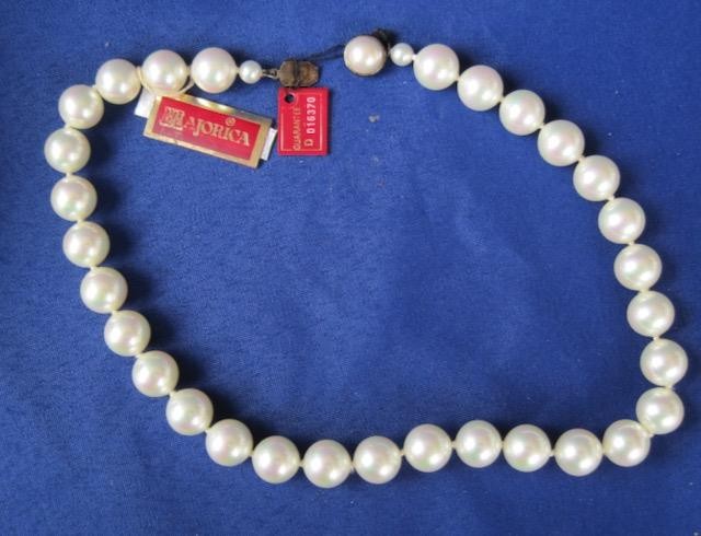 Majorica White Pearl Necklace Choker 16 inches 12 MM Spain Man Made Tags NOS