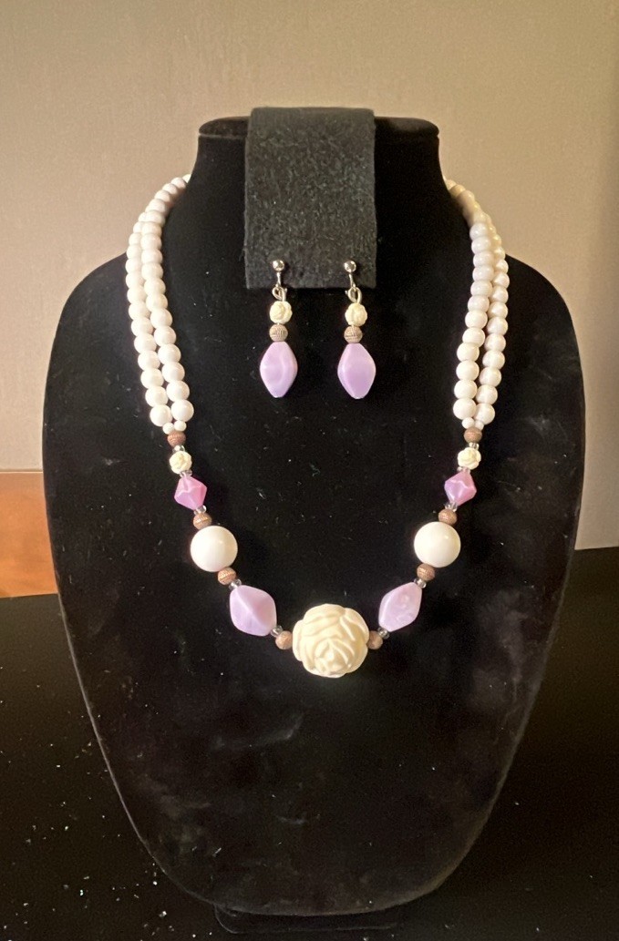 Vintage Lavender, White & Cream “carved” Flower Beaded Necklace & Earrings Set