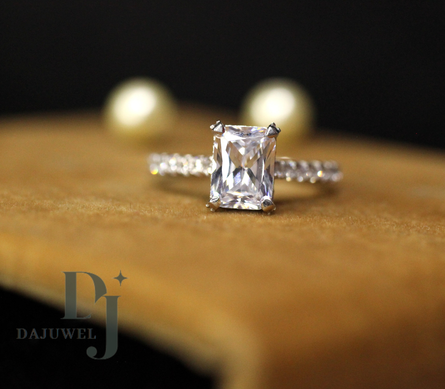 Moissanite Solitaire Engagement Ring 2.50 Carat Radiant Cut Solid 14K White Gold