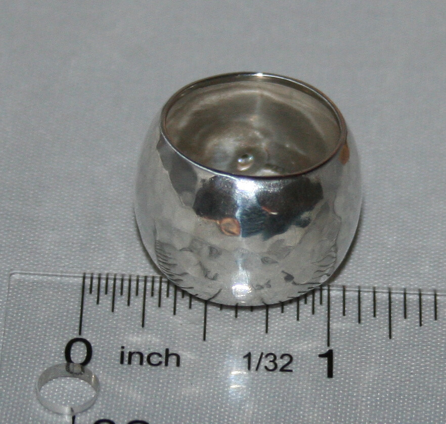Silpada Sterling Silver Hammered “Bright Spot” CZ Wide Band Ring Size 7 R2934