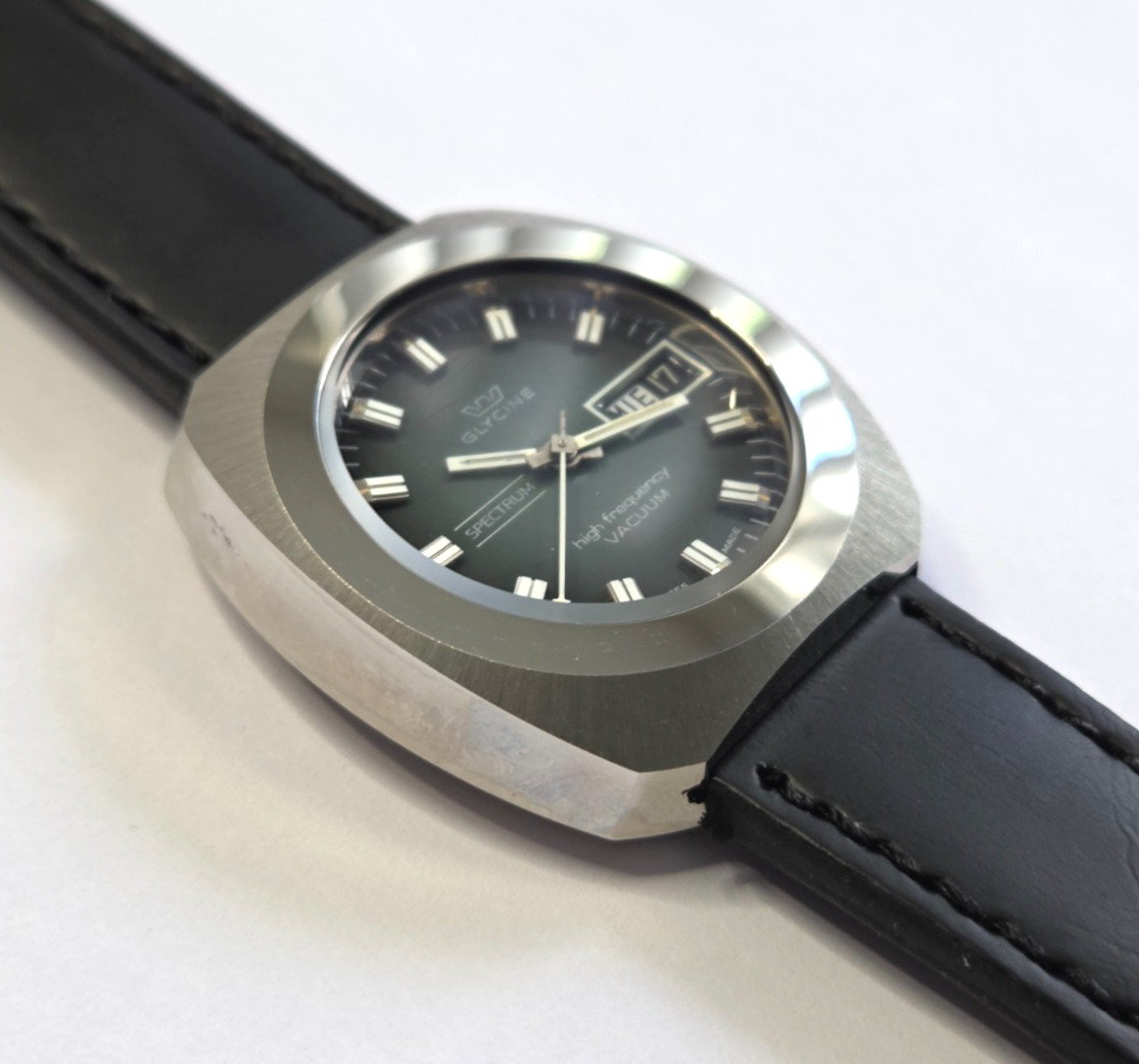 Glycine Automatic Watch Vintage Mens High Frecuency Spectrum Vacuum Gray Dial
