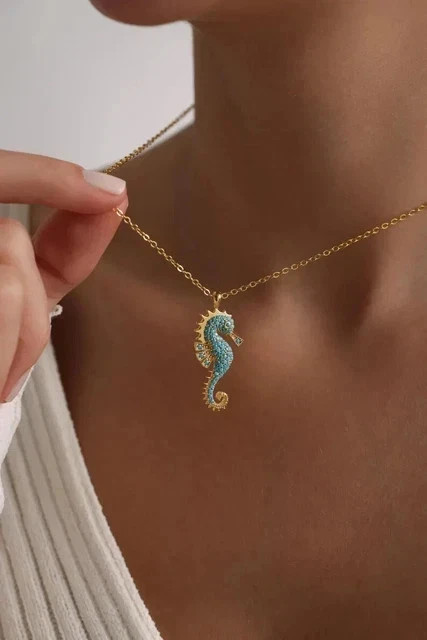 1Ct Round Cut Lab Created Turquoise Sea Horse Pendant In 14k Yellow Gold Plated