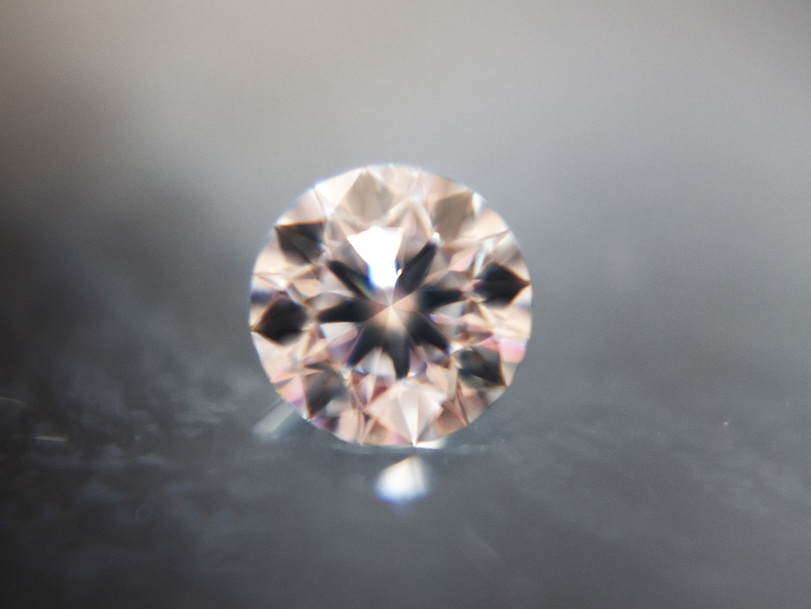 IGI Certified!!! 3.05ct, Internally Flawless, Color D, Cert # LG684502636, (CVD)