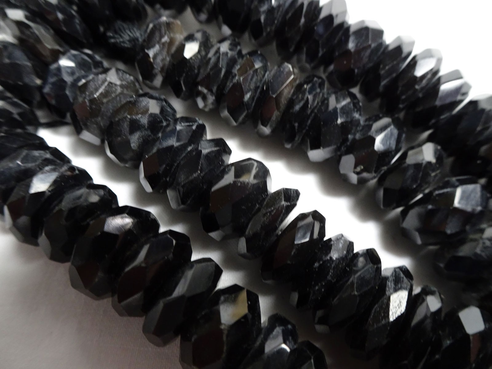 15″ Strand Chalcedony Faceted Rondell Stone Beads 11.5-12.5mm Wide A153 DNG
