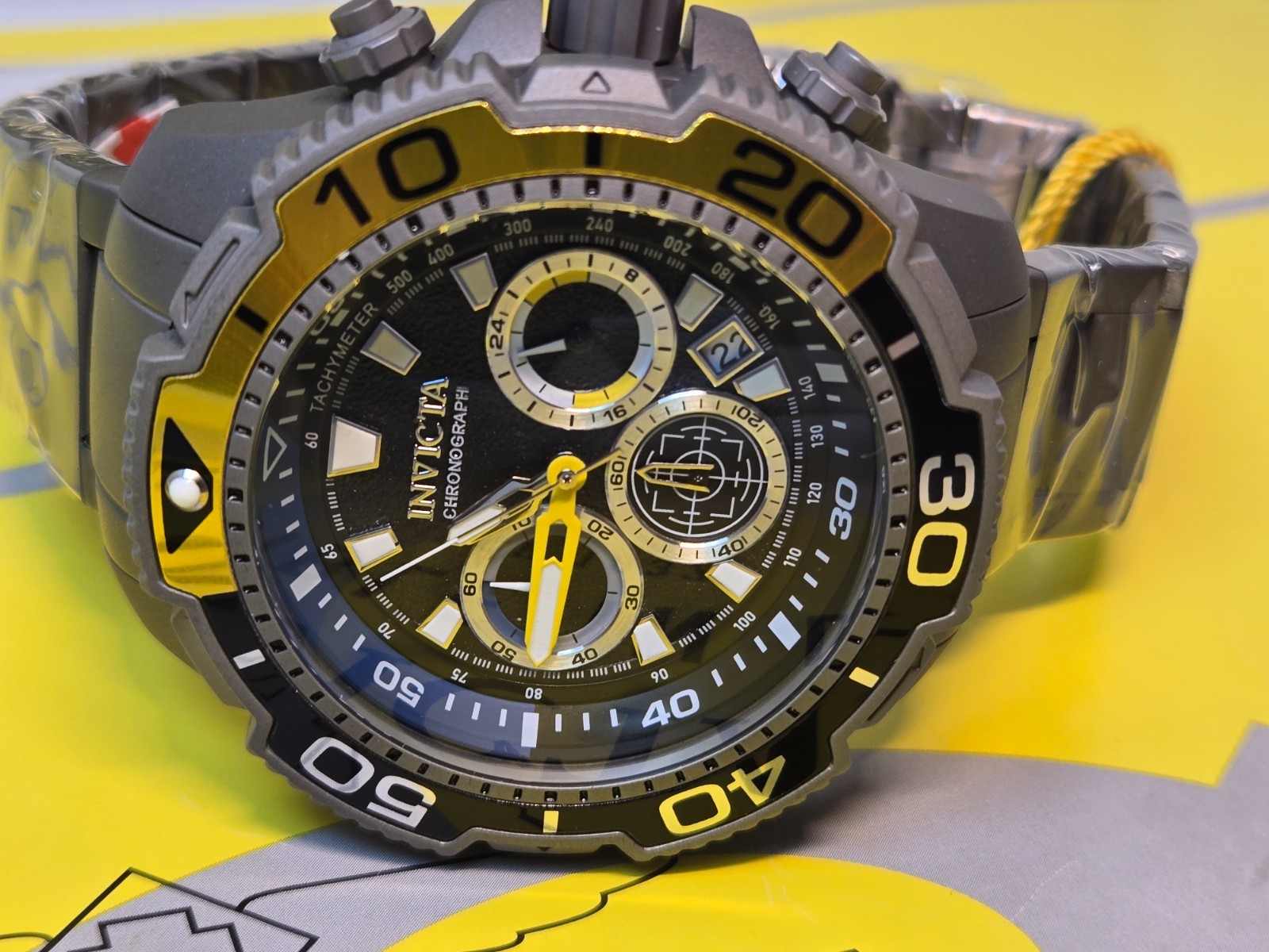 Invicta TI-22 Commandor Mens Watch-48mm Titanium Yellow & Black Bezel & Dial NEW