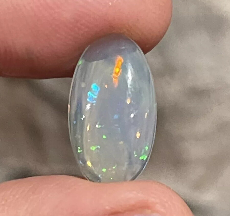 4ct 17.8c10x4.7mm Pin Fire Stardust Ethiopian Welo Opal Oval Cabochon Gem