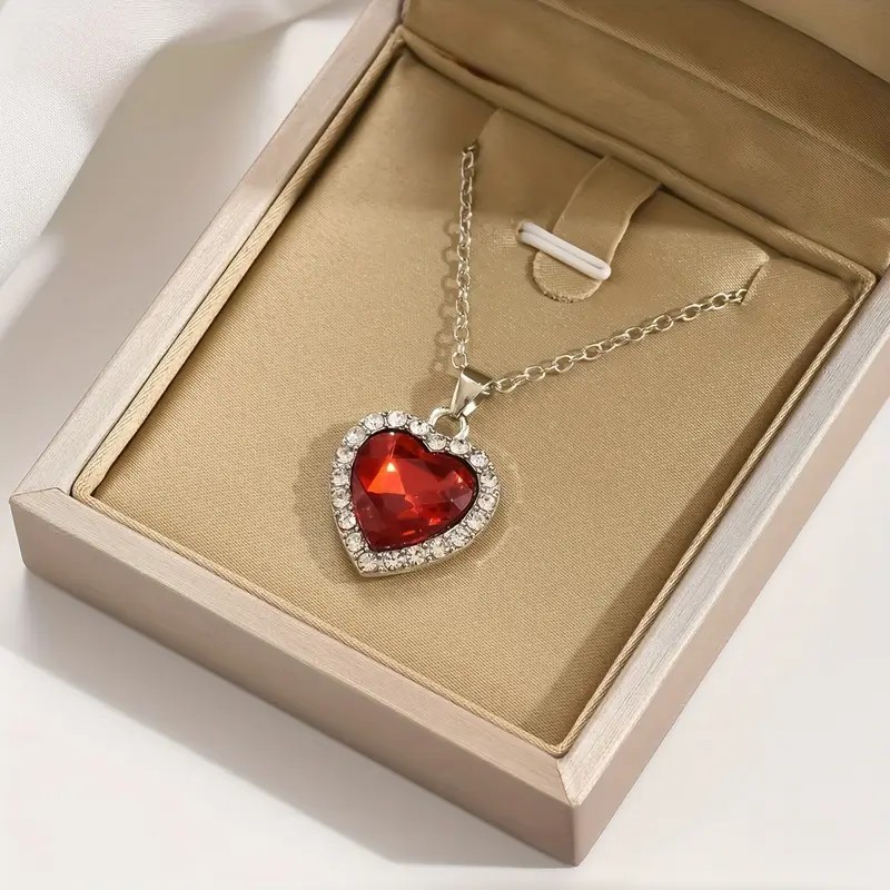 Red Titanic Heart of the Ocean Crystal Pendant Necklace Rhinestone Jewelry
