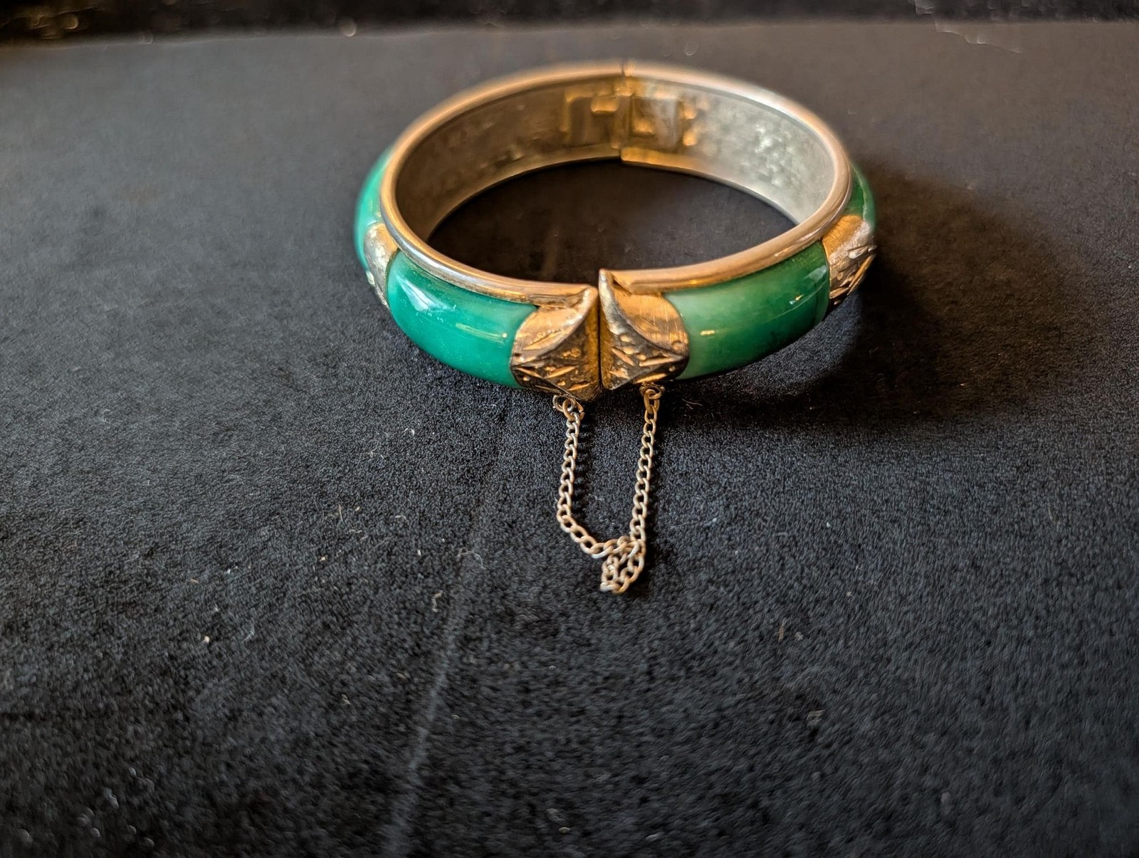 Vintage Green Lucite Hinged Bangle Bracelet Gold Tone Accents & Safety Chain