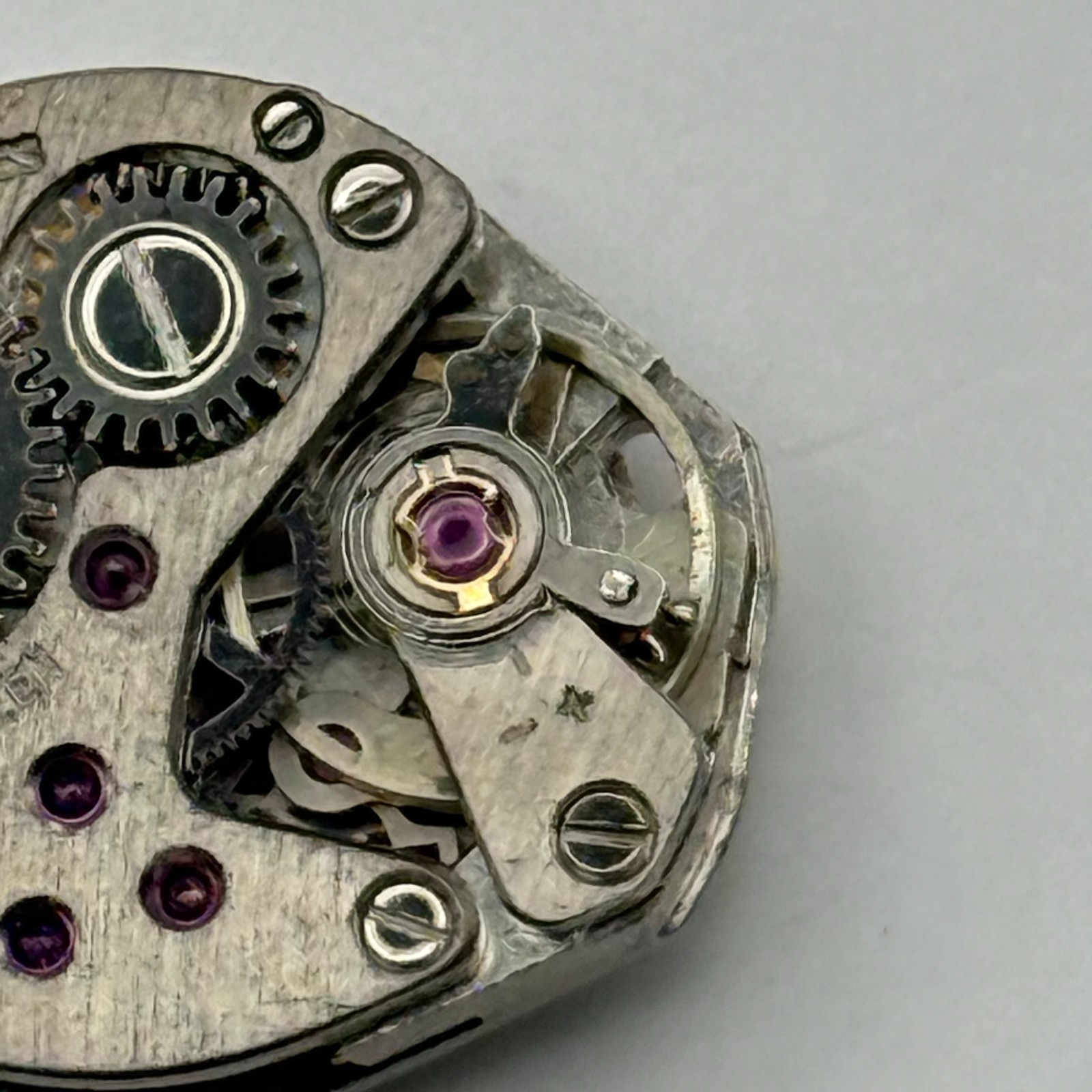 FHF 69-21 Watch Movement Excalibur 17 Jewels Swiss Manual Wind Parts 15.3mm