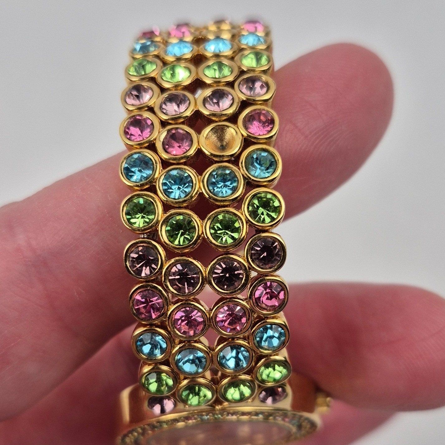 Joan Rivers Classics Gold Tone Rainbow Crystal Bangle Watch V377 Untested