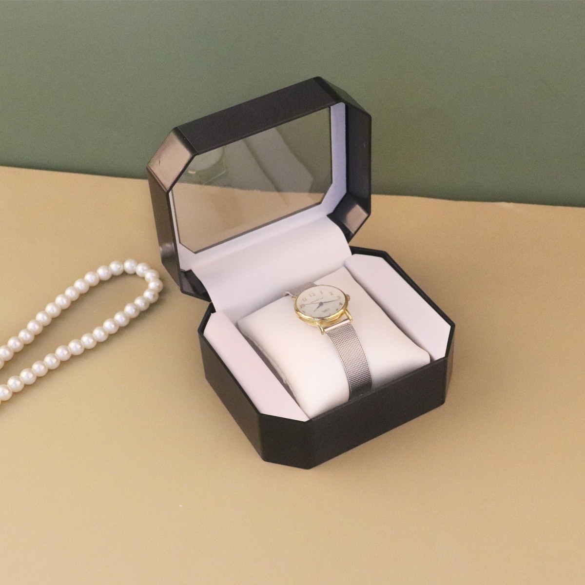Single Watch Display Box Case Jewellry Storage Organizer With Pillow High-End