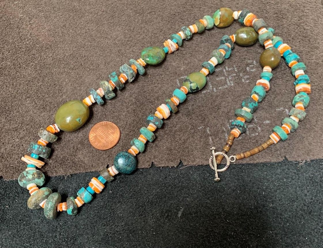 Natural old looking turquoise/spiny oyster shell necklace/23″ (g289b-w2)