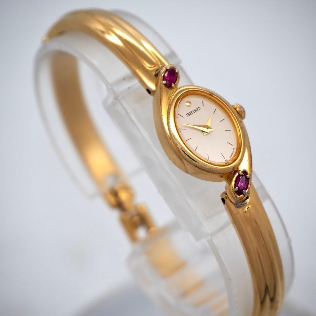 617 Working SEIKO Watch Oval Color Stone Women Gold