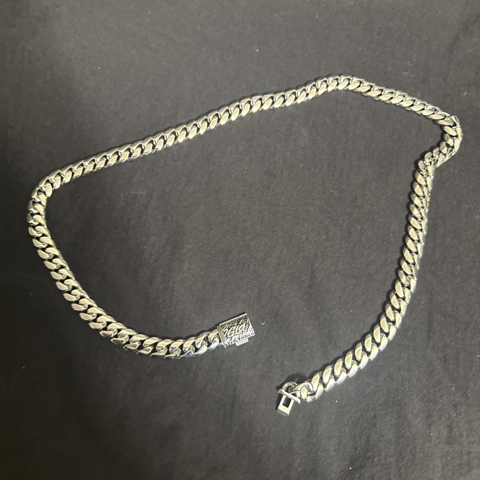 28- Inch Length 12 mm GLD Sliver Chain