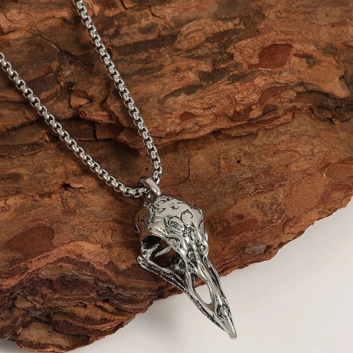Retro Nordic Crow Skull Pendant Necklace, Bird Amulet Jewelry Gift for Men Perso