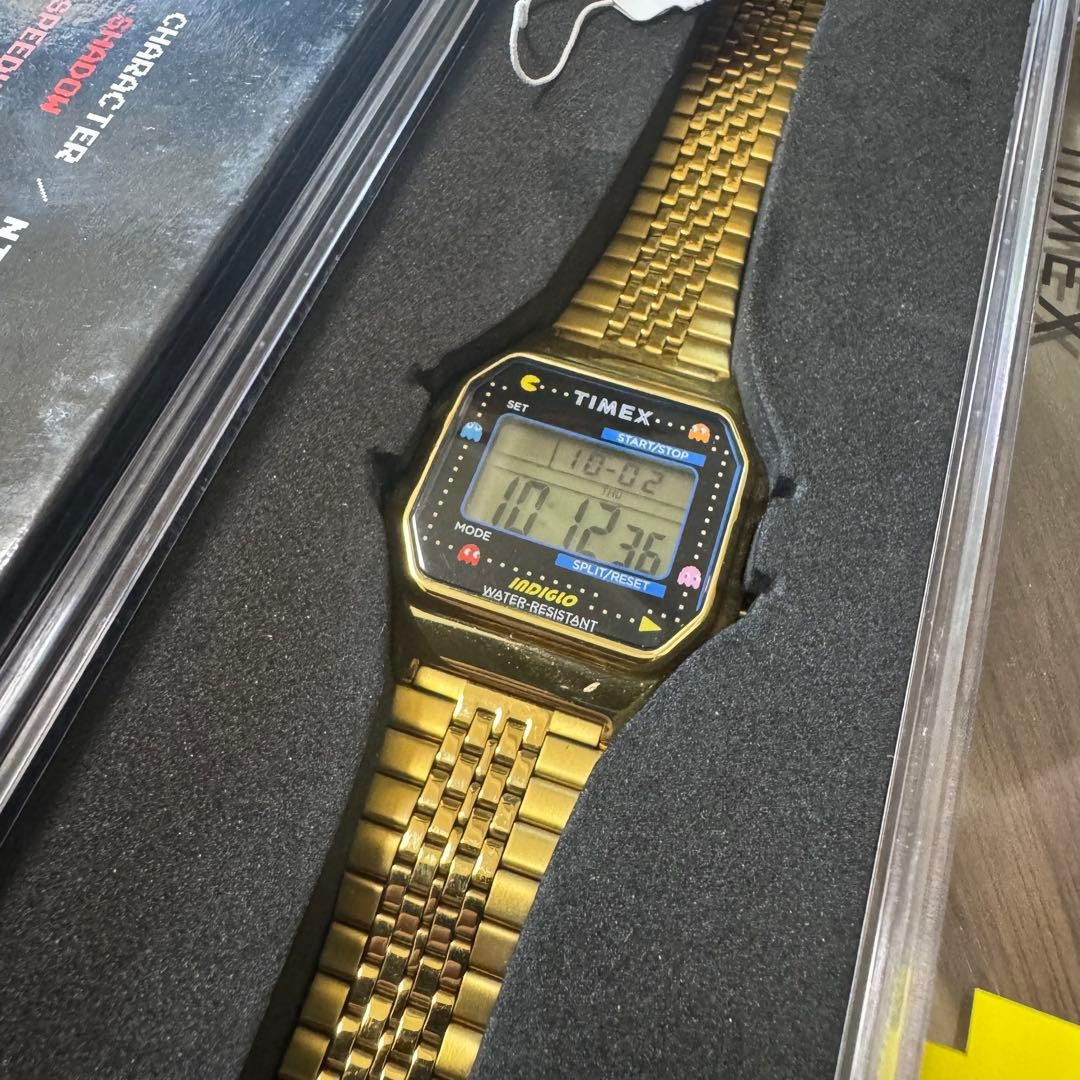 TIMEX T80 PACMAN 40th Anniversary Limited Edition Display Gold Indiglo