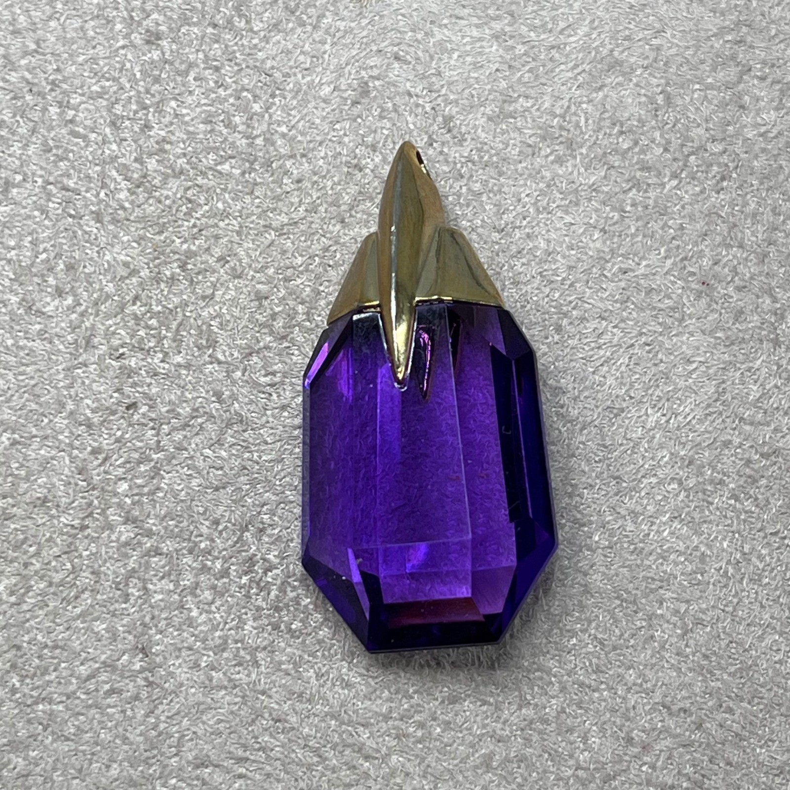 Thierry Mugler Alien Parfums Jewelry Set Bracelet Ring Pendant Purple Gold Tone