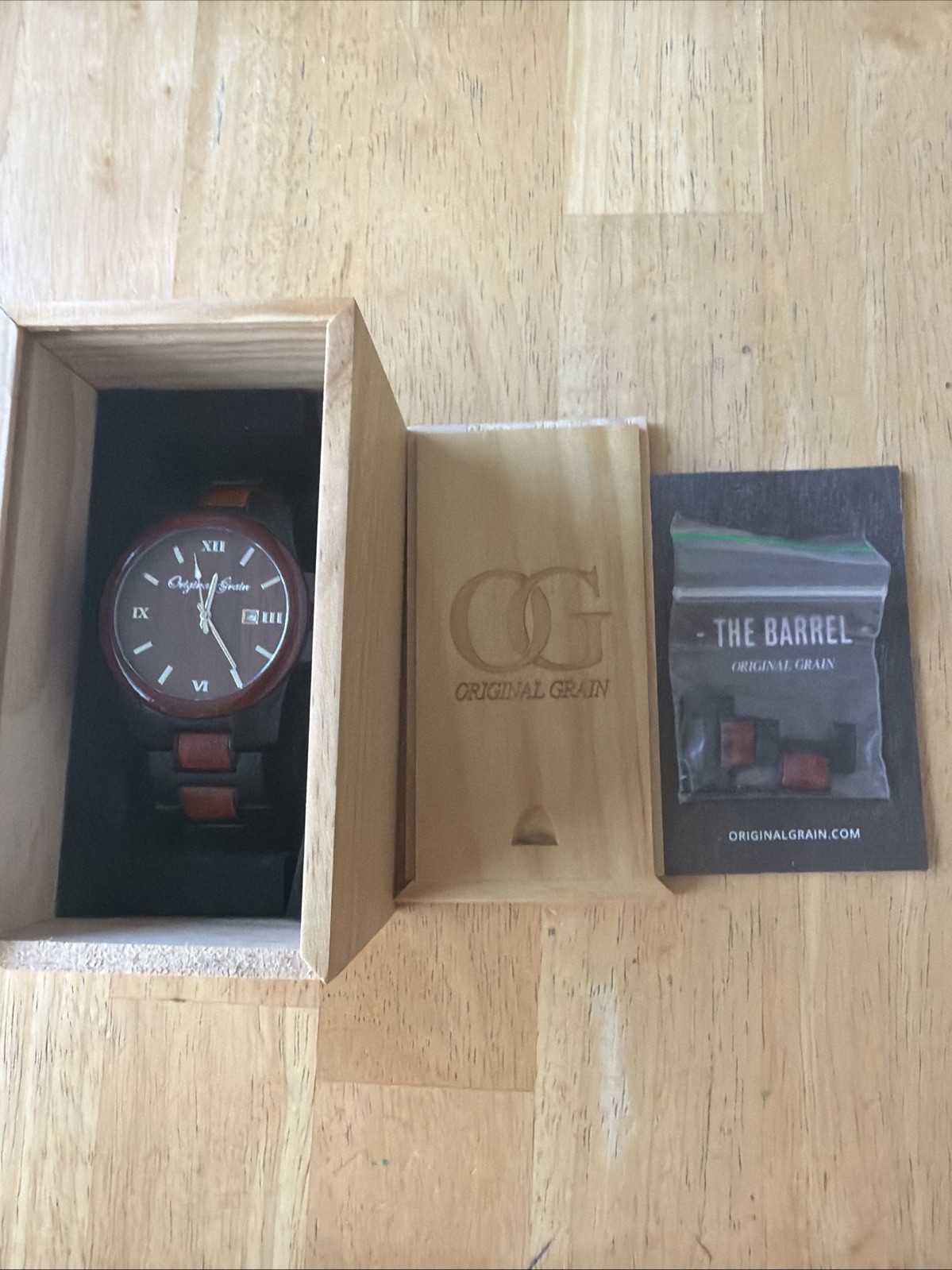 Original Grain the Classic Rosewood Black Stainless Steel Watch