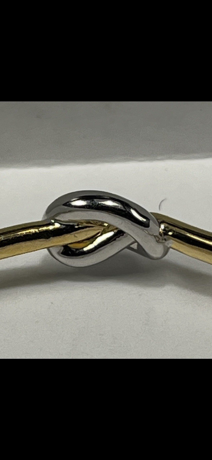 NIB – David Markstein Italian 7.75″ Two-Tone Love Knot Bangle Bracelet Boxed