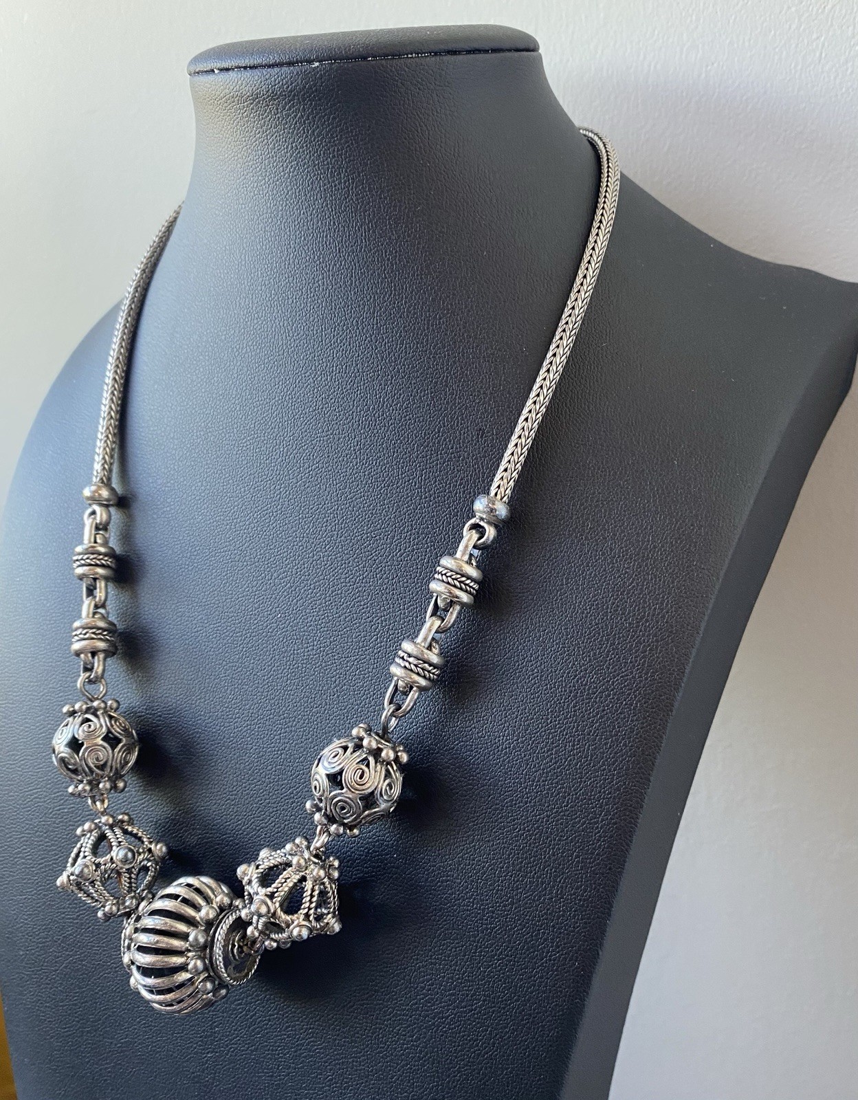 Vtg SUARTI Sterling Silver 925 BA Bali Ornate Beads Wheat Chain 16” Necklace 64g