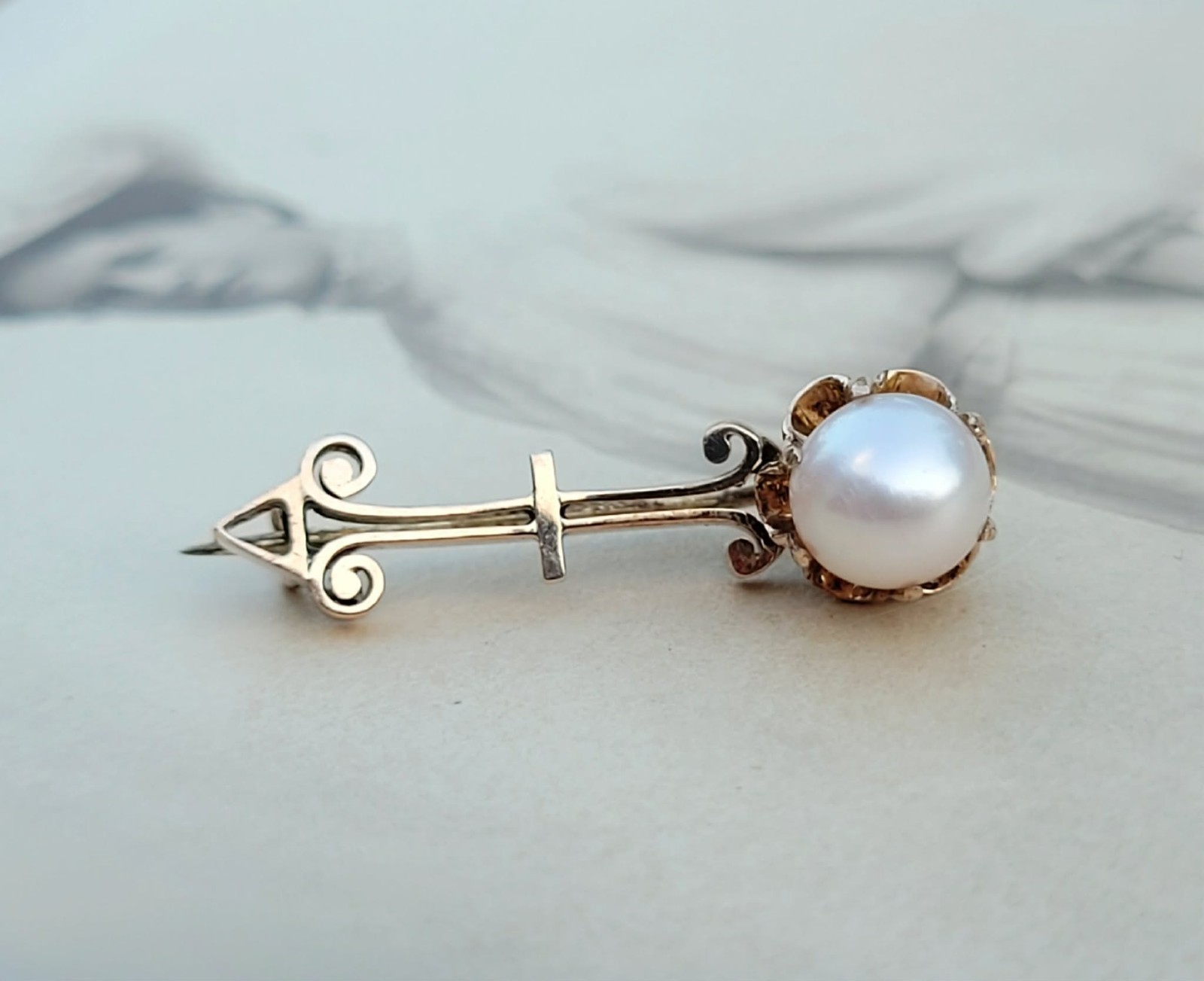 Antique 10k Yellow Gold Pearl Belcher Set Asymmetrical Victorian Brooch Pin