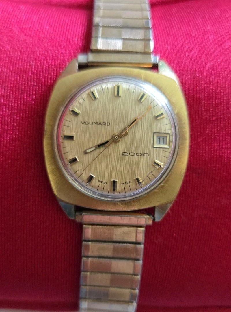 1960s Voumard 2000 Rear Crown Swiss Made Mechanical Mens Wristwatch Mesh Band