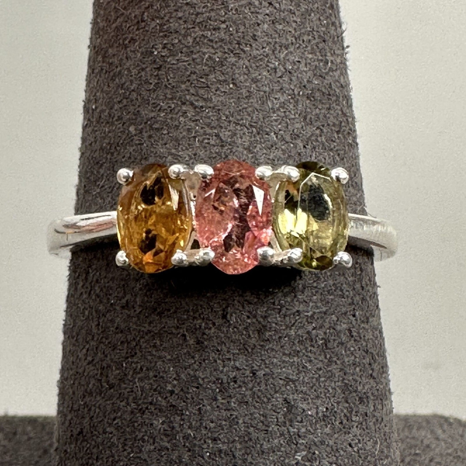 Lovely D’Joy Three-stone Tourmaline Ring 925 Sterling Silver – Size 8, 2.56g