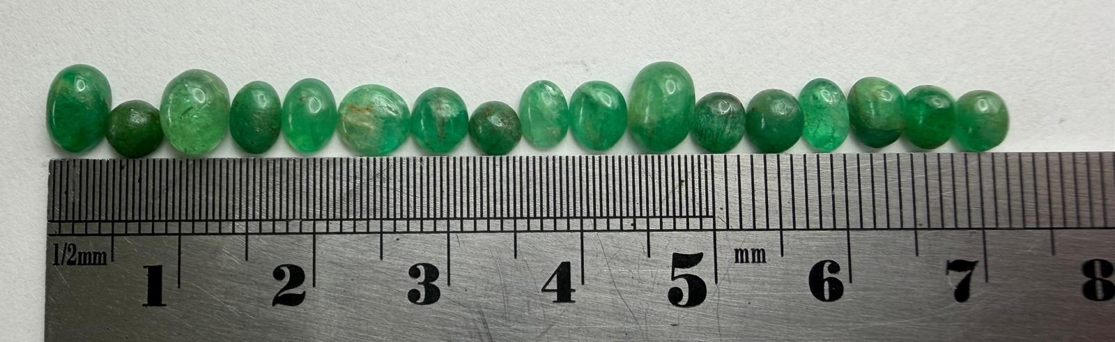 LOOSE EMERALD PARCEL WEIGHING 7.83 CTS CABOCHON SHAPED STONES VARIOUS SIZES #30