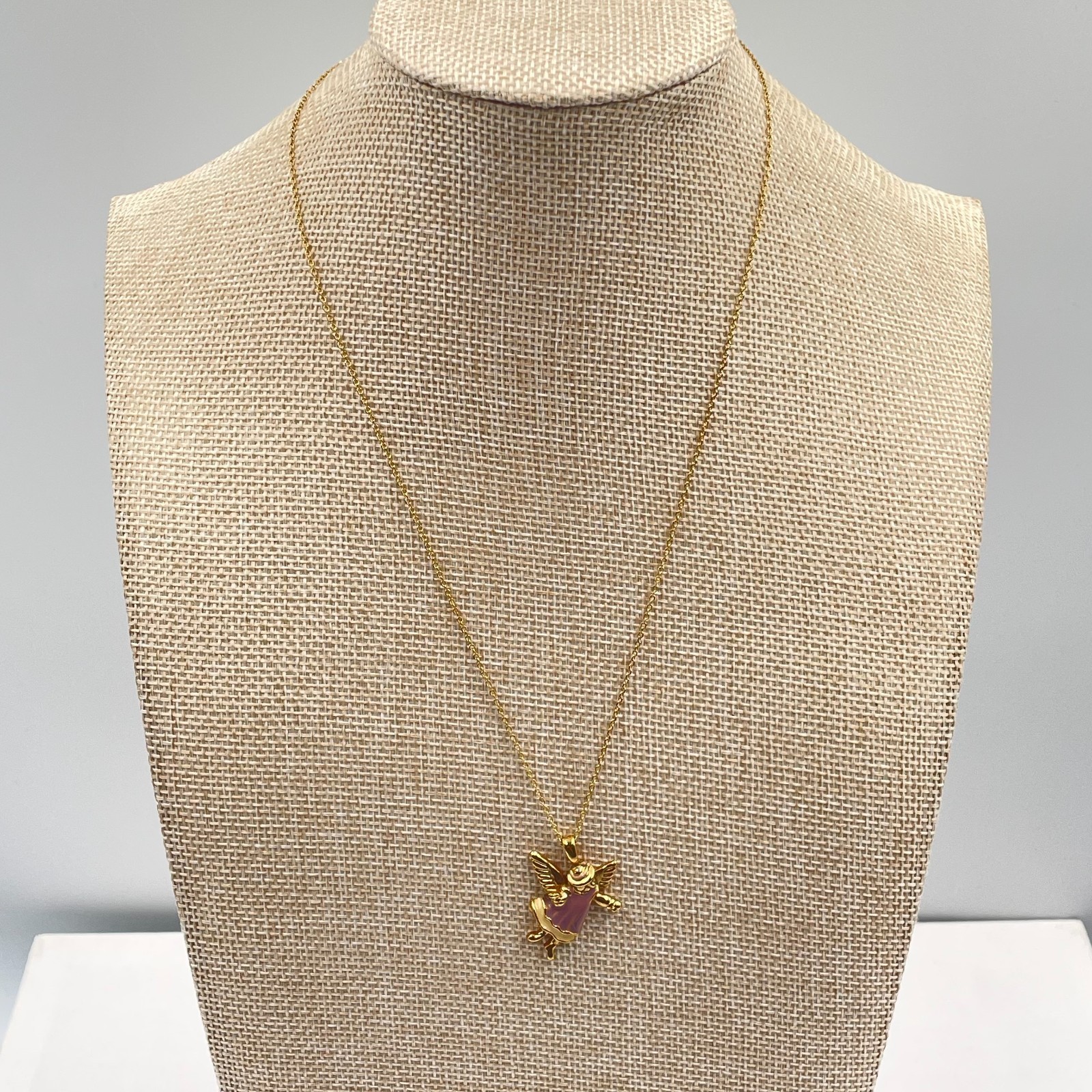 Vintage Gold-Tone Chain Enamel Coated Whimsical Angel Pendant Push Lock Necklace