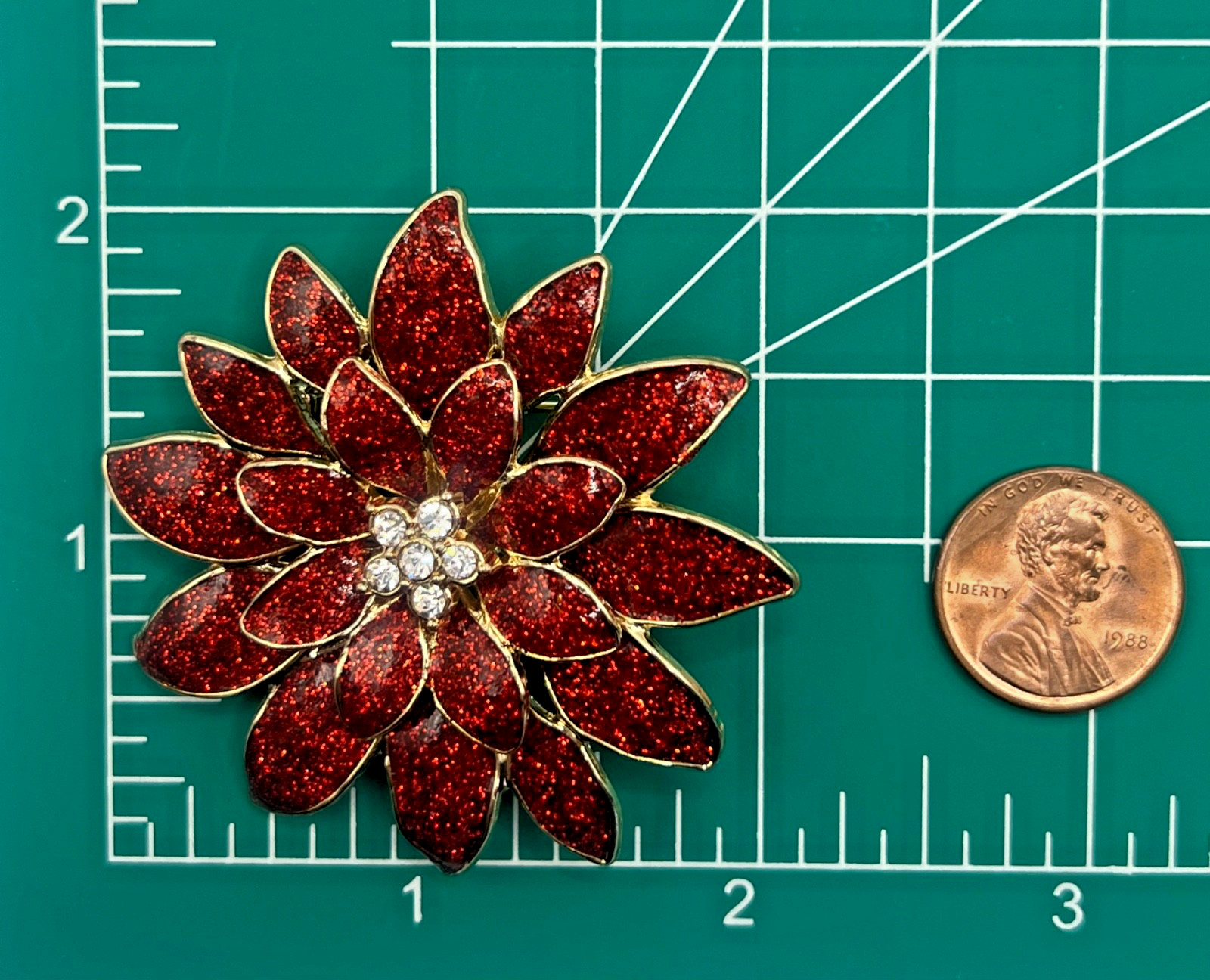MACY’S HOLIDAY LANE Glitter Epoxy Christmas Poinsettia Brooch; Gold Tone Pin
