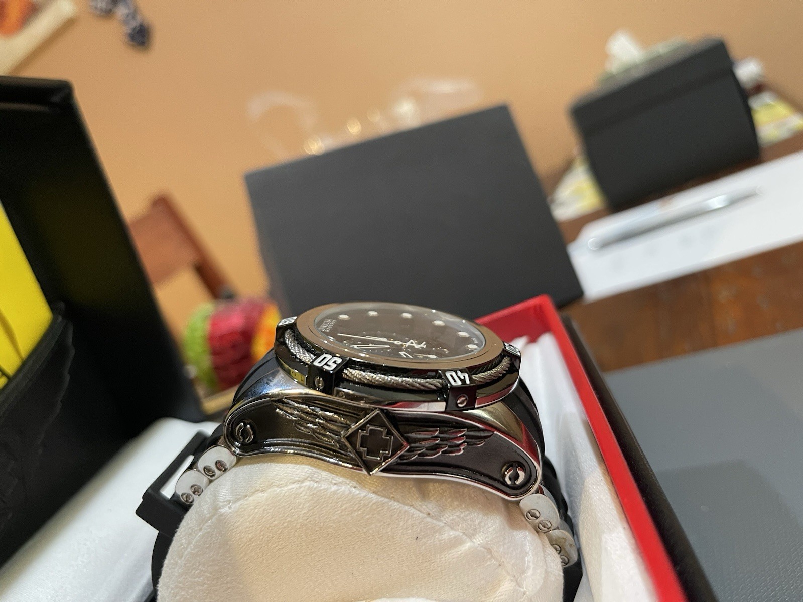 Invicta Bolt Zeus Men’s Chronograph Date Quartz Black Dial Black/Silver Band Box