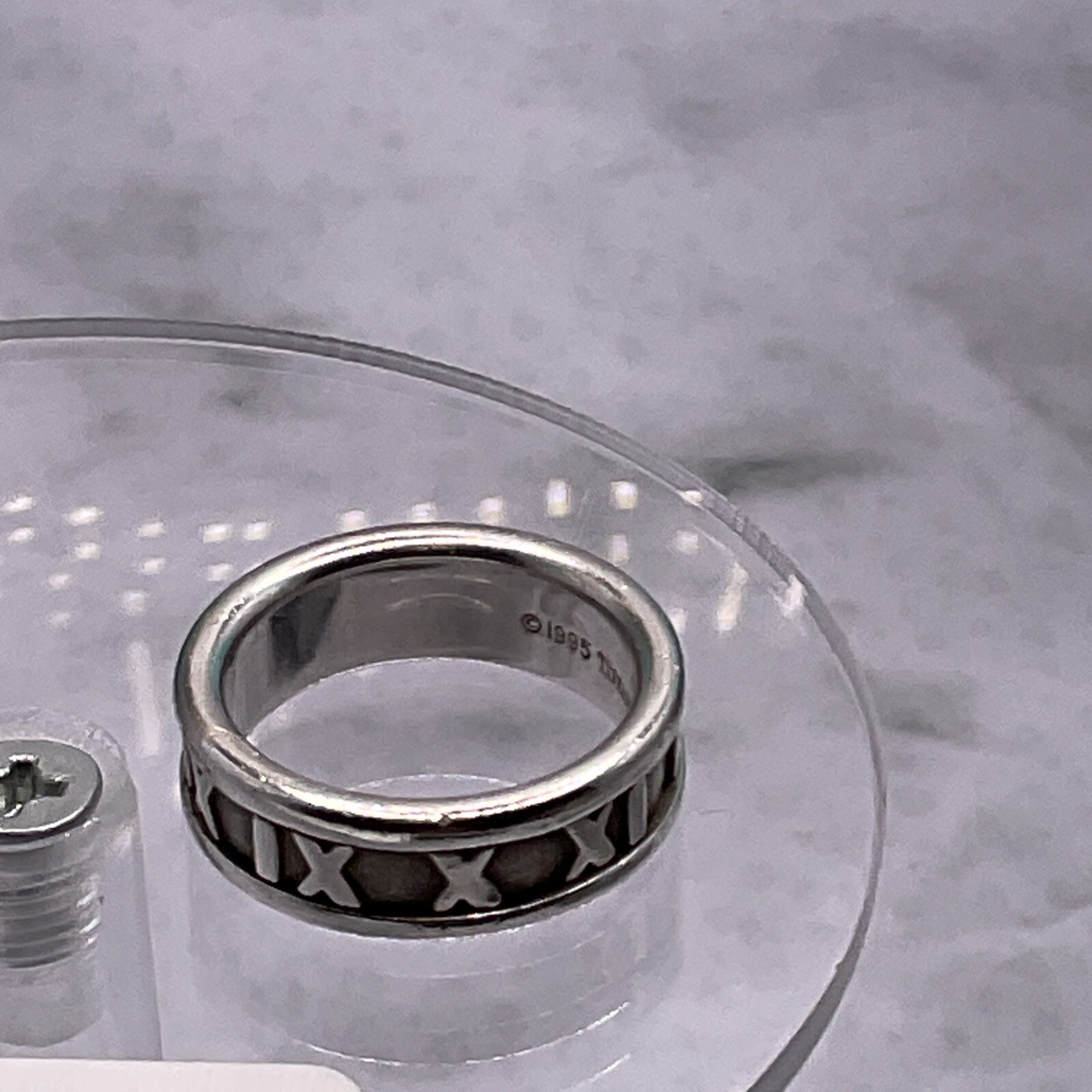 Tiffany & Co. 925 Atlas Ring. UK: K US: 5, U:50 .boxed & Pouch. 6.2mm Band.