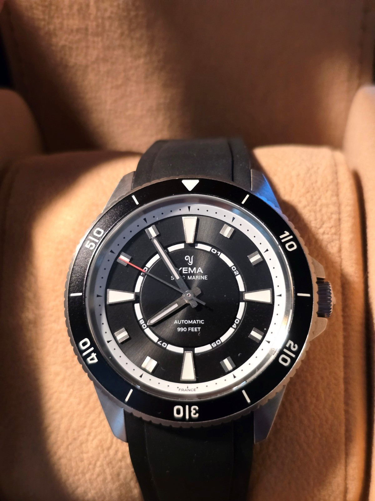 Yema Sous Marine 990 feet /300m Black Diver 40mm