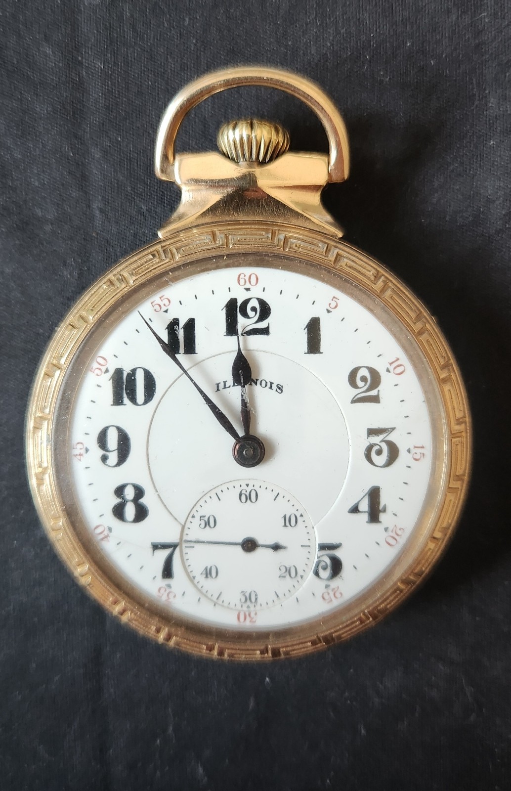 Illinois Springfield 16s 17J Grade 305 Adjusted Pocket Watch – Runs Fast