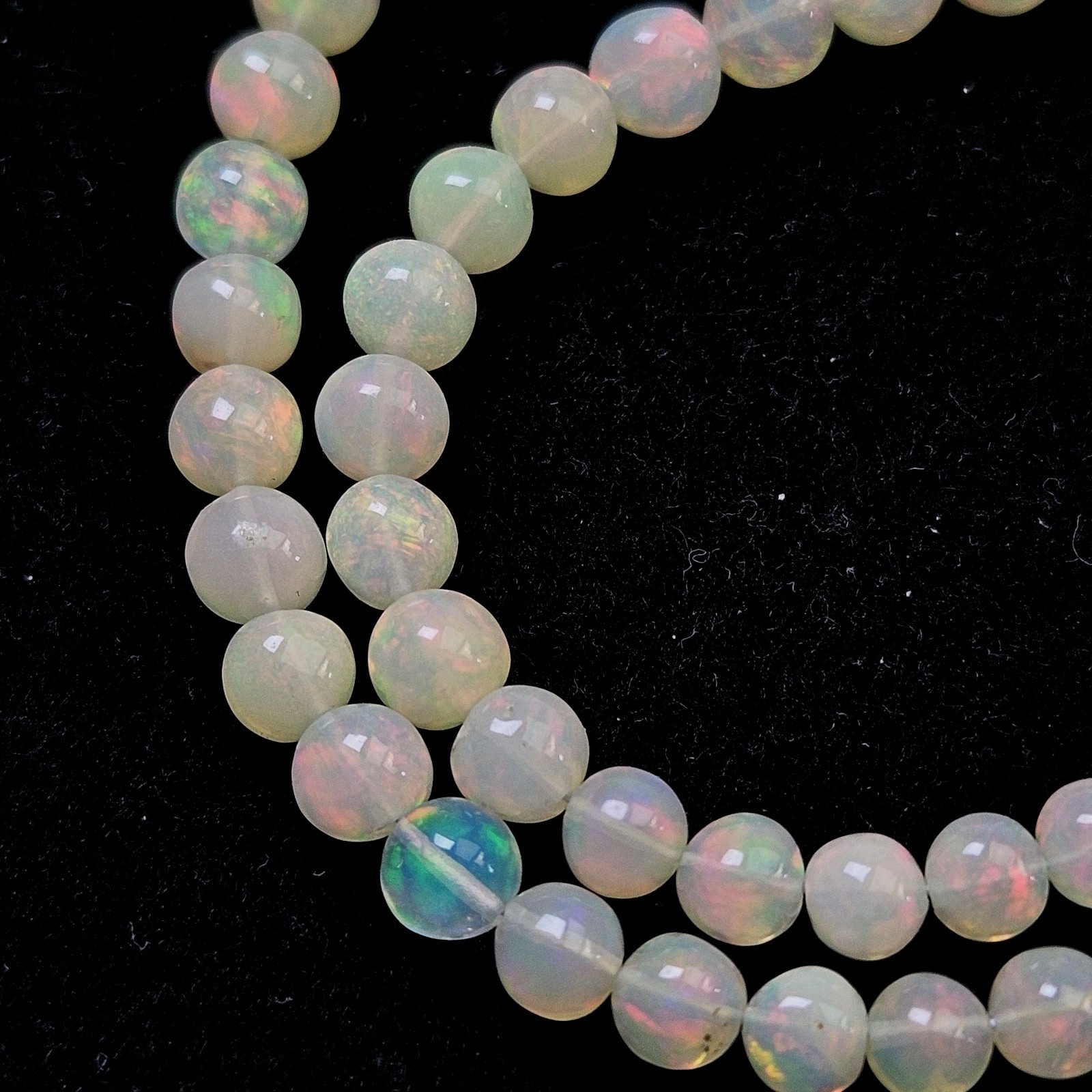 Natural Ethiopian Opal Bead Strand Graduated 16″ 4-7 Millimeters U.S SELLER