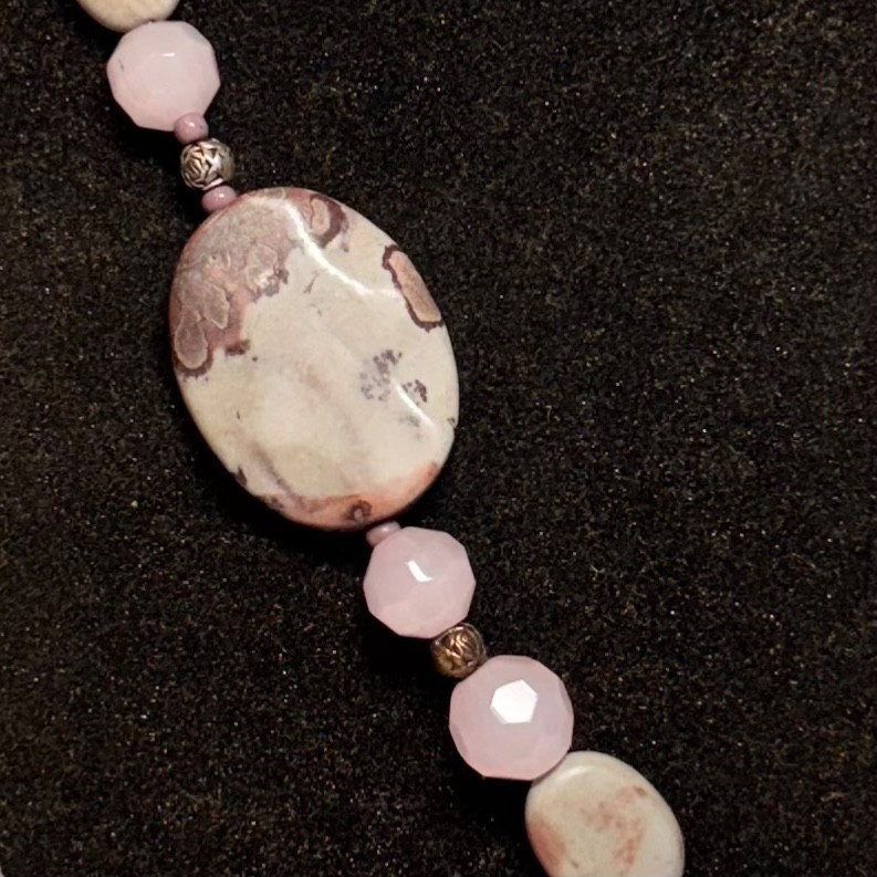 NECKLACE mauve grey stones flat ovals pink rounds brasstone metal beads toggle