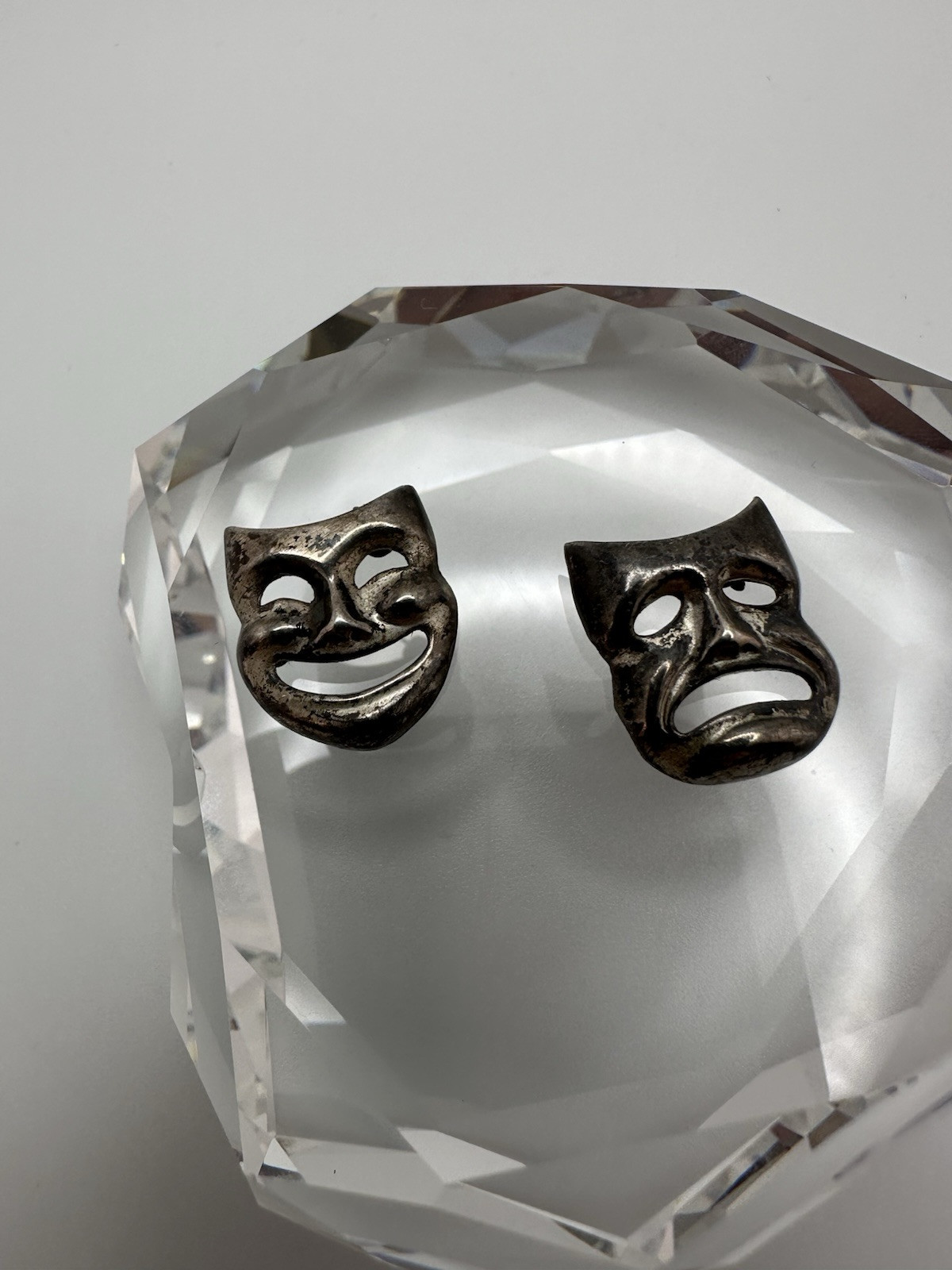 Vintage Silver Laugh Now Cry Later Pins Brooches 1.8cm JB21