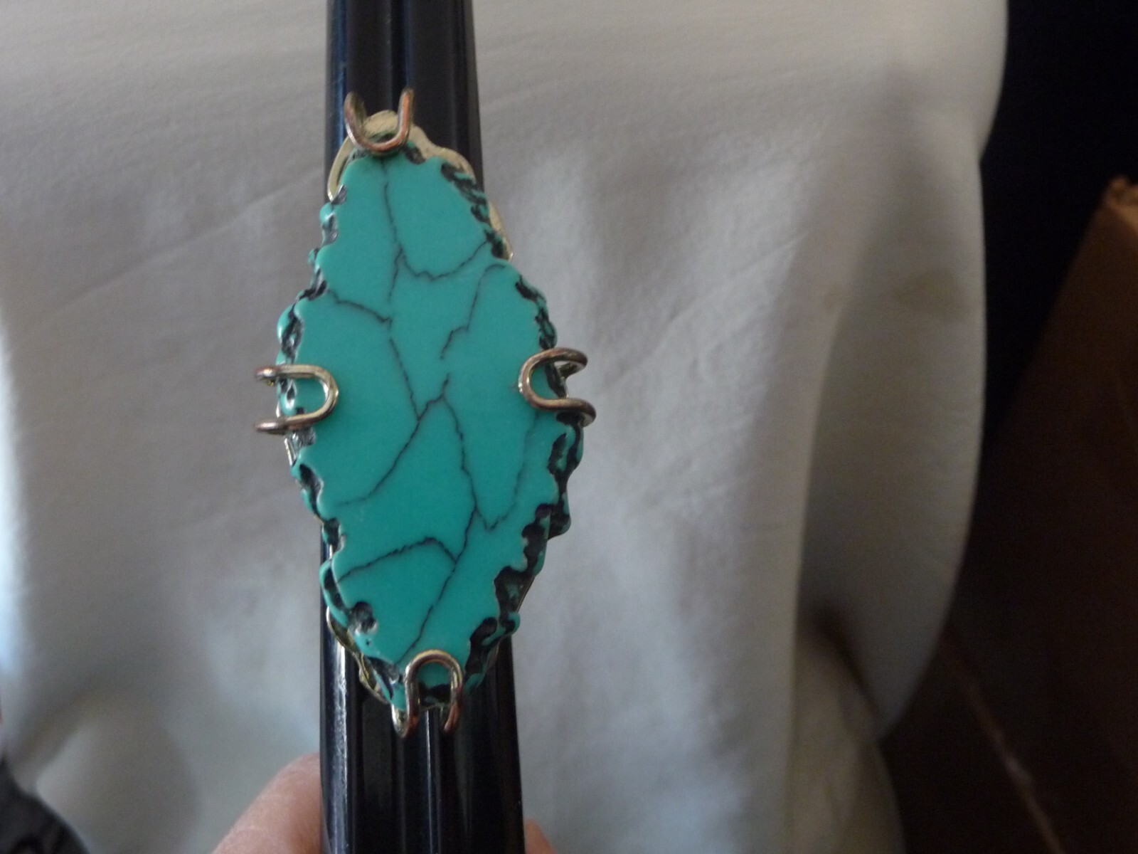 STATEMENE Lrg 2″ L x 1″ W TURQUOISE STONE SILVER TONE STRETCH Sz 9 RING #7/14 M