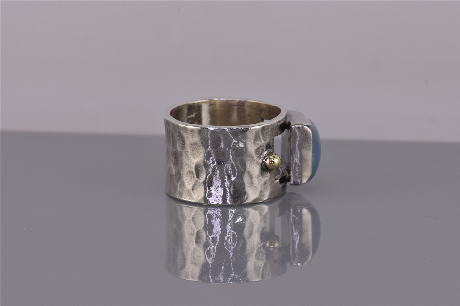 SUNDANCE Sterling Silver Blue Aquamarine Hammer Texture Wide Band Ring 925 Sz: 8