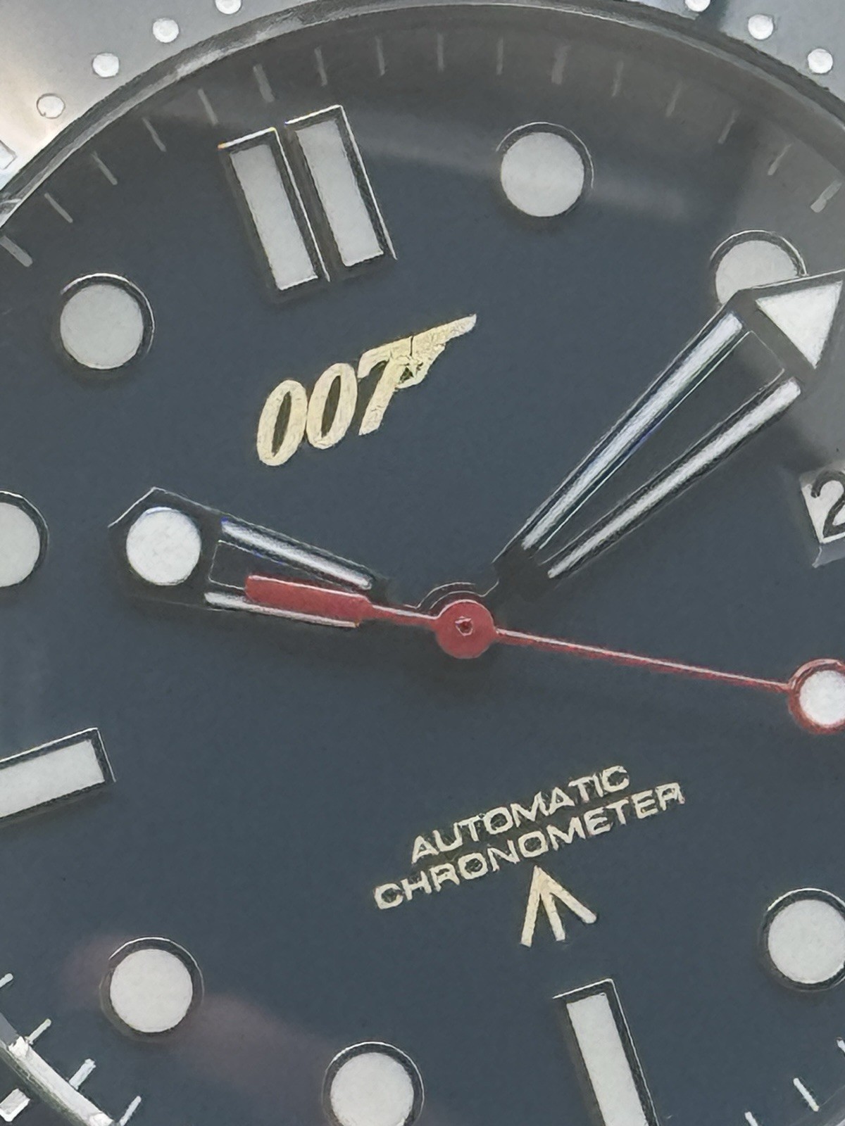 James Bond 007 “Casino Royale” NH35 Auto Watch Blue Dial Diver 100m 41mm
