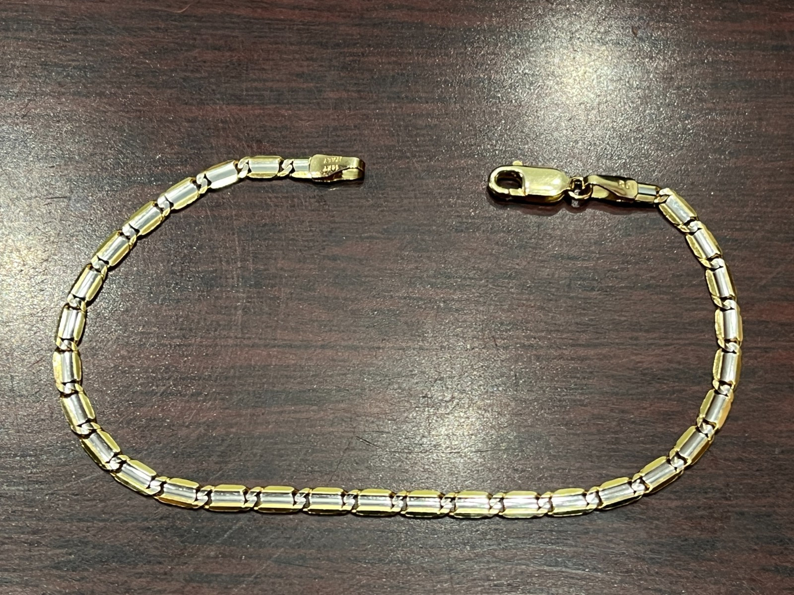 14K Tu-Tone Gold Link Bracelet – 3.4g – 6.75″ Wrist