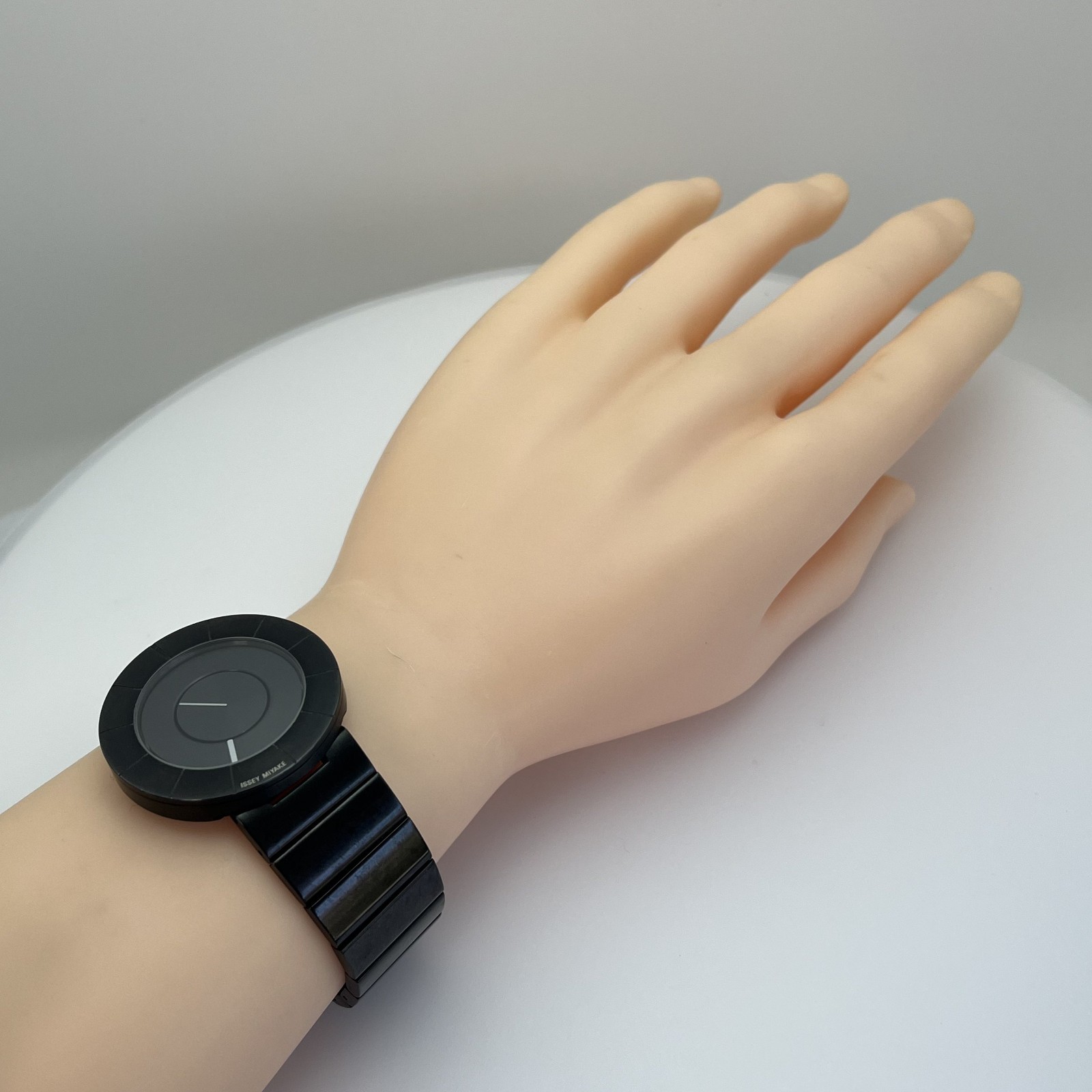 Issey Miyake TO by TOKUJIN YOSHIOKA VJ20-0010 Qz Japan Designer Watch Black#637B