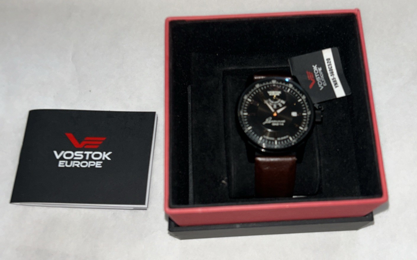 VOSTOK EUROPE GAZ 14 AUTOMATIC POWER RESERVE YN85-560C520 YN85/560C520 us